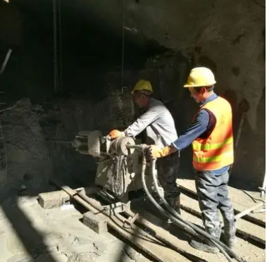 江口水下抗分散灌浆料特点 水下不分散注浆料介绍